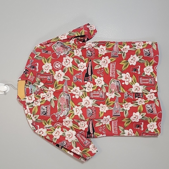 reyn spooner Other - Reyn Spooner University of Alabama Football Aloha/hawaiian print Shirt